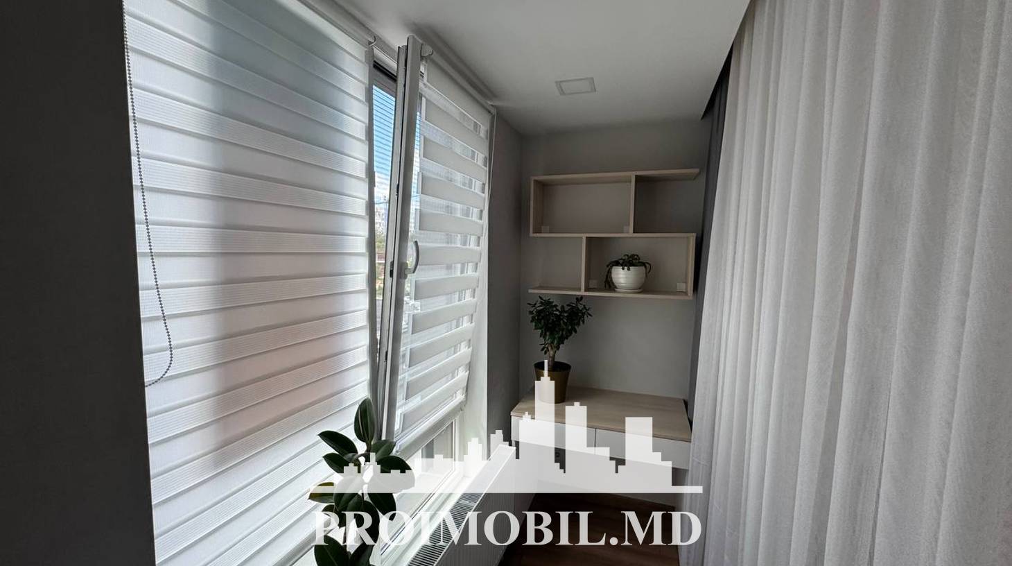 https://images.proimobil.md/fz5vrPm214BPJq5LFw_6pLjfJaeNDT81TB9c4aN2sHM/watermark:0.75:so:0:30:0.39/resize:fill:1460:816:1/gravity:ce/bG9jYWw6Ly8vZXN0YXRlL2xyL2NkOWQ0ZjBlLTRkNDAtNDY2NS05M2ZjLWFiMDFmMzUzM2JmZC5qcGVn