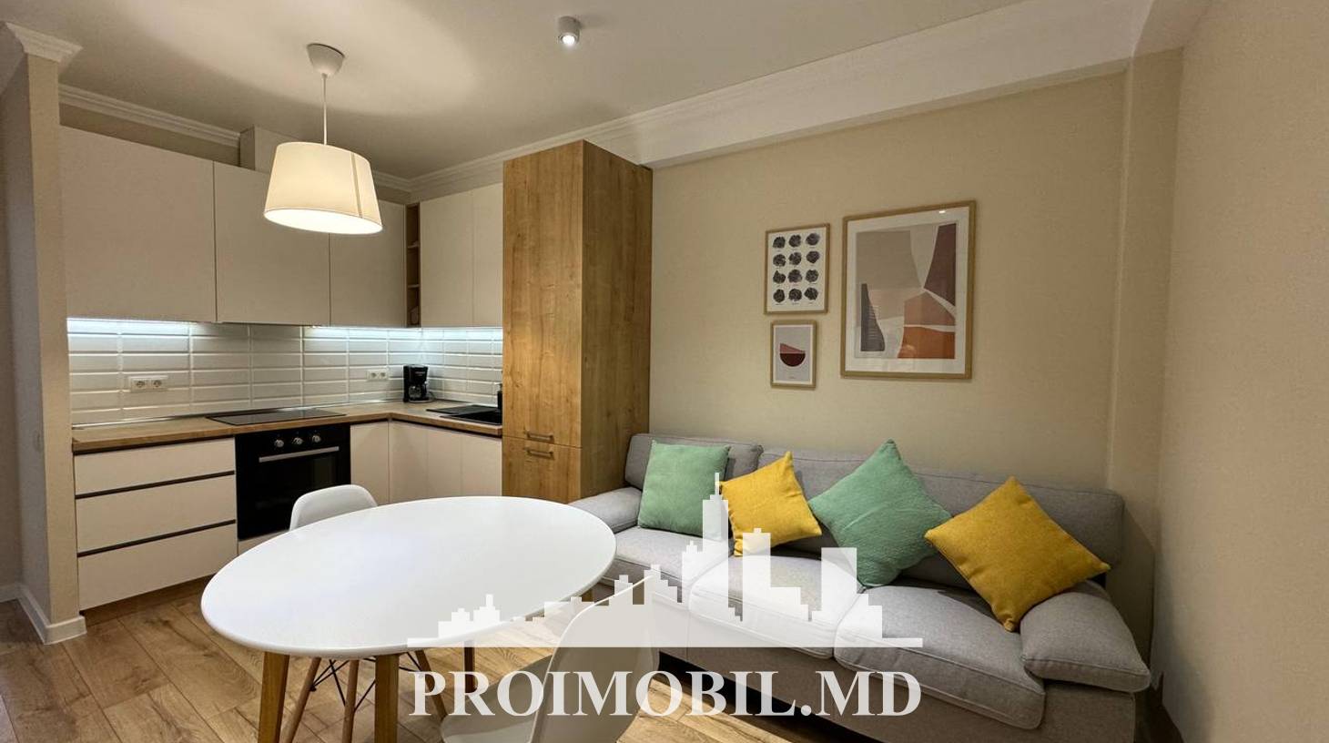 https://images.proimobil.md/fzQ5nx__R588QzlcVNbO-wIvHUMdIHTqxuo0p1VcvBg/watermark:0.75:so:0:30:0.39/resize:fill:1460:816:1/gravity:ce/bG9jYWw6Ly8vZXN0YXRlL2xyLzFlN2NiZTY5LTU2MGQtNGRlOS1hYmRmLWM1YjQxODY5NWEyMy5qcGVn