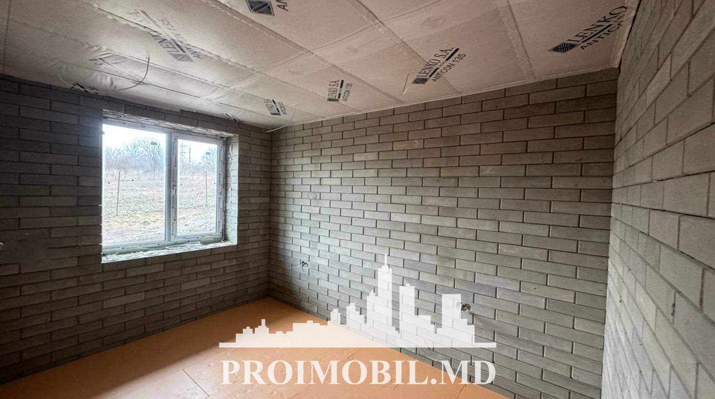 https://images.proimobil.md/g1JgP9E2xLWb80xaKN114gLrhArvJ56ey2lANZ9vIEQ/watermark:0.75:so:0:30:0.39/resize:fill:1460:816:1/gravity:ce/bG9jYWw6Ly8vZXN0YXRlL2xyL2IwMWRmNTdiLTBhYmEtNGIwNy1hNjI4LTQ3YmRkYTJlMjJmNC5qcGVn