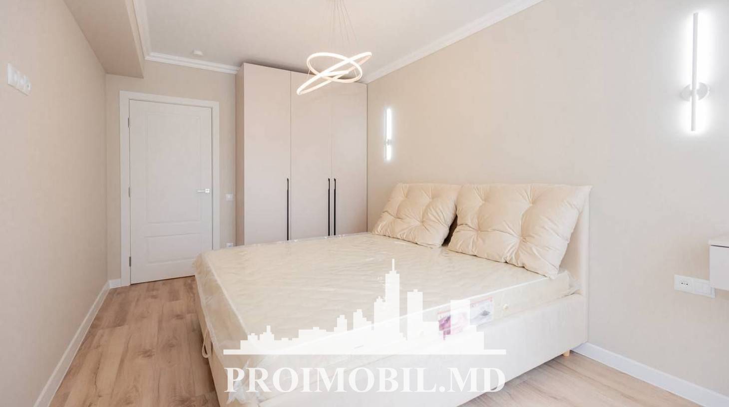 https://images.proimobil.md/g368wYJ5_gKKGye-rAax3zaSS6m3rGCZ5L6y7PqkofQ/watermark:0.75:so:0:30:0.39/resize:fill:1460:816:1/gravity:ce/bG9jYWw6Ly8vZXN0YXRlL2xyLzg5OTdkMWI3LTFhOWItNDAwMi1hNGM4LWE5NThkNDlhZDQzZS5qcGVn