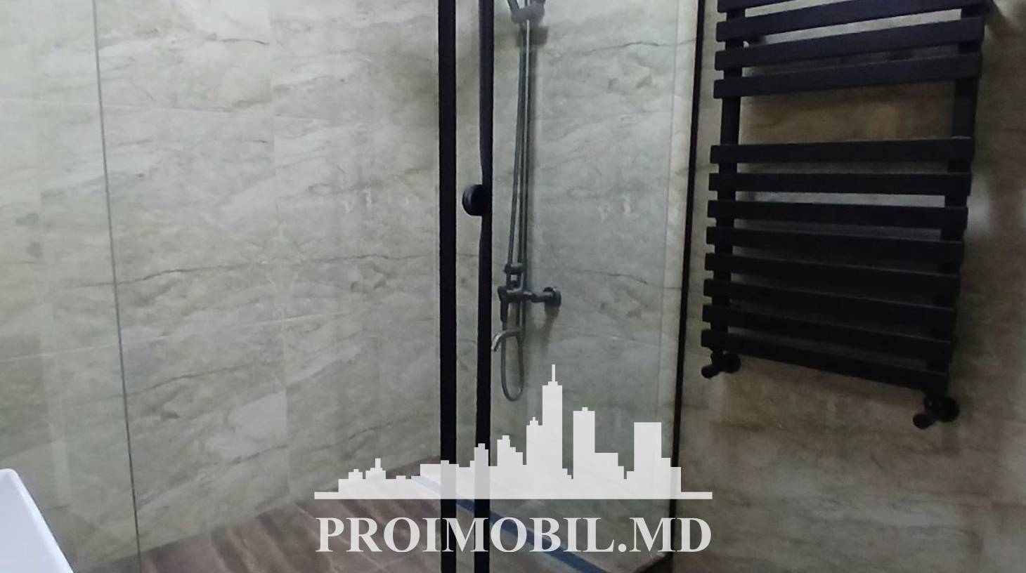 https://images.proimobil.md/g54GlOxQy8n4r5pZ4PhwqEvftmvnVApwHGysZdmKhJI/watermark:0.75:so:0:30:0.39/resize:fill:1460:816:1/gravity:ce/bG9jYWw6Ly8vZXN0YXRlL2xyL2M4Y2JiNTBhLTNkN2QtNDAzMi04ODViLTFmZTk1ZDg3MmU4NS5qcGVn