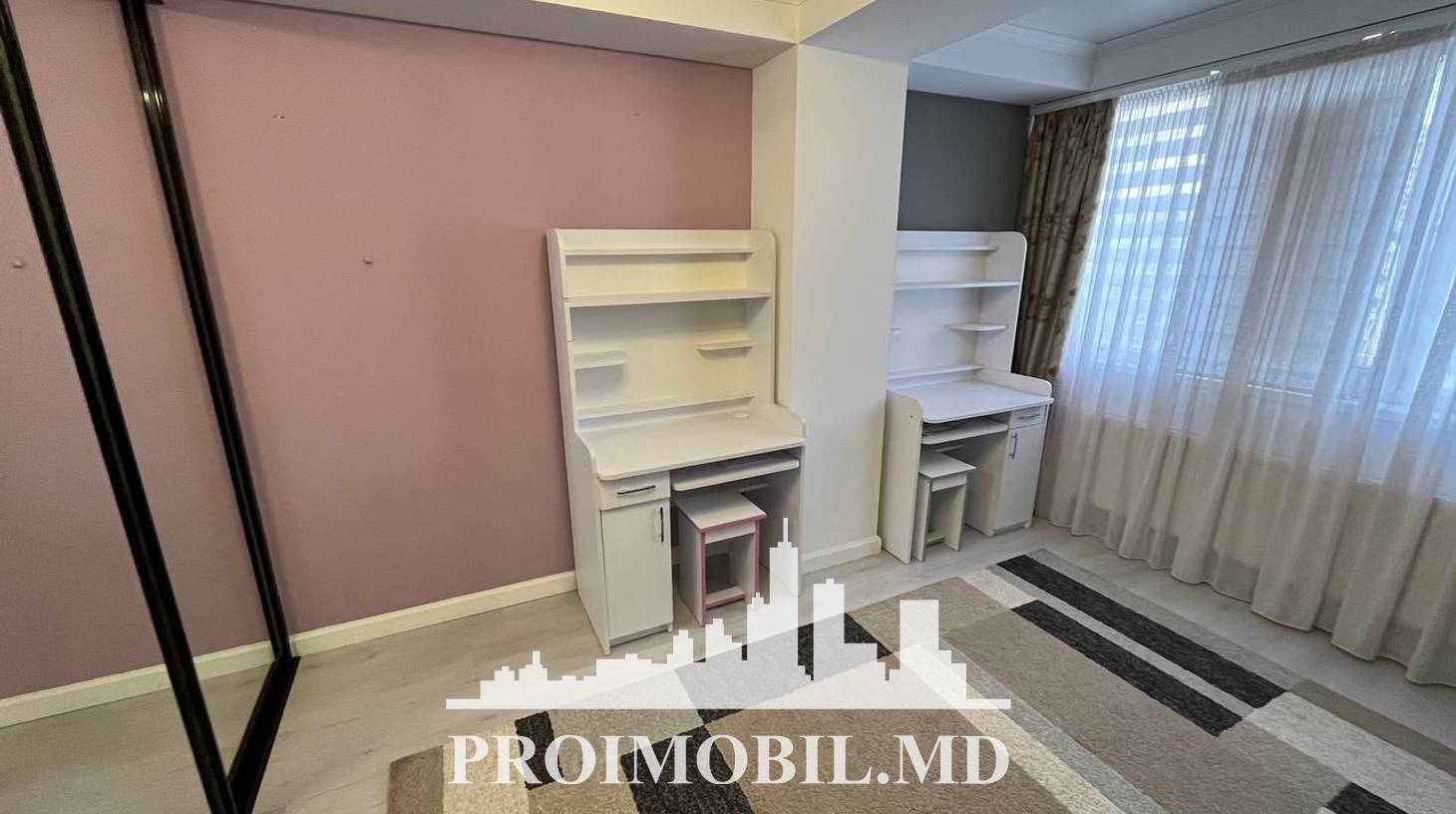 https://images.proimobil.md/g5JMgz_DMKAfrDbtULgss7wUeBmsqEh2oq9LK8bEP10/watermark:0.75:so:0:30:0.39/resize:fill:1460:816:1/gravity:ce/bG9jYWw6Ly8vZXN0YXRlL2xyL2I1MGYwNDM1LTU3YWYtNDVhYy1hODlmLWNhMmM1MDM3MzIzNy5qcGVn