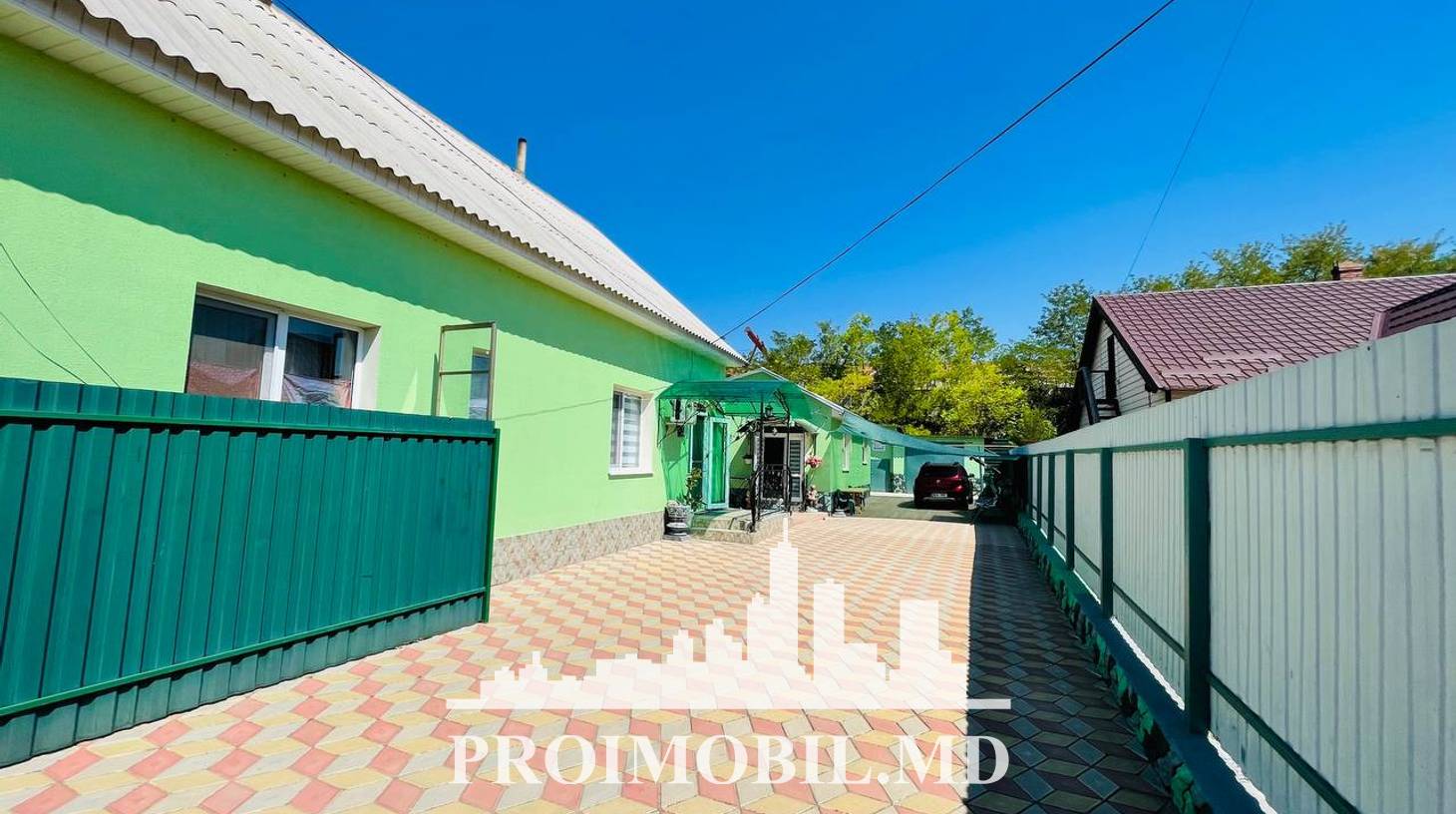 https://images.proimobil.md/g7rMvji9bUwBqLHC7E1ThTUZuPdJNUj224iEDpagTVI/watermark:0.75:so:0:30:0.39/resize:fill:1460:816:1/gravity:ce/bG9jYWw6Ly8vZXN0YXRlL2xyLzQxYzZiZGQxLTZhNTEtNDI4Yy1iNWU0LWUwYjYwNGI0Nzg2ZS5qcGVn