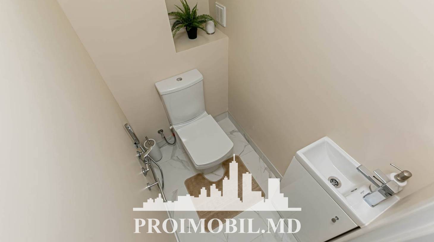 https://images.proimobil.md/g9joRv5u-dxlgj9-XeCFVs5pC_2dGPiYPK0Wr75Pu58/watermark:0.75:so:0:30:0.39/resize:fill:1460:816:1/gravity:ce/bG9jYWw6Ly8vZXN0YXRlL2xyL2NlYTExODQ2LWY4NmYtNDZjNi1iMjc3LWY1ZTJjYzczOWRjZi5qcGVn