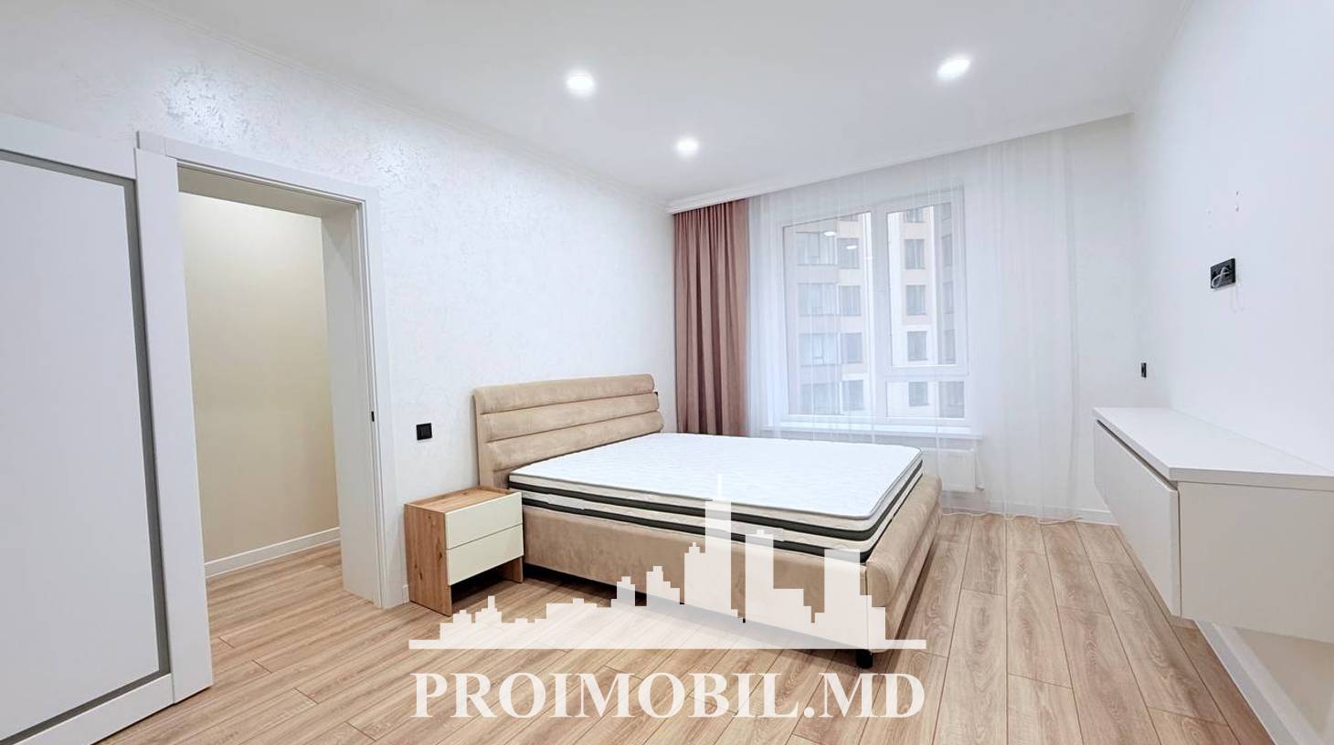 https://images.proimobil.md/gB4N4ISCJTXV3pOngvAQaeXeuRKBhe9WegT_Aaqqo74/watermark:0.75:so:0:30:0.39/resize:fill:1460:816:1/gravity:ce/bG9jYWw6Ly8vZXN0YXRlL2xyLzUzMWI0YmZiLTE1MjgtNDg4MC04ZDkxLWMwMjQxNmM5NTYwMC5qcGVn