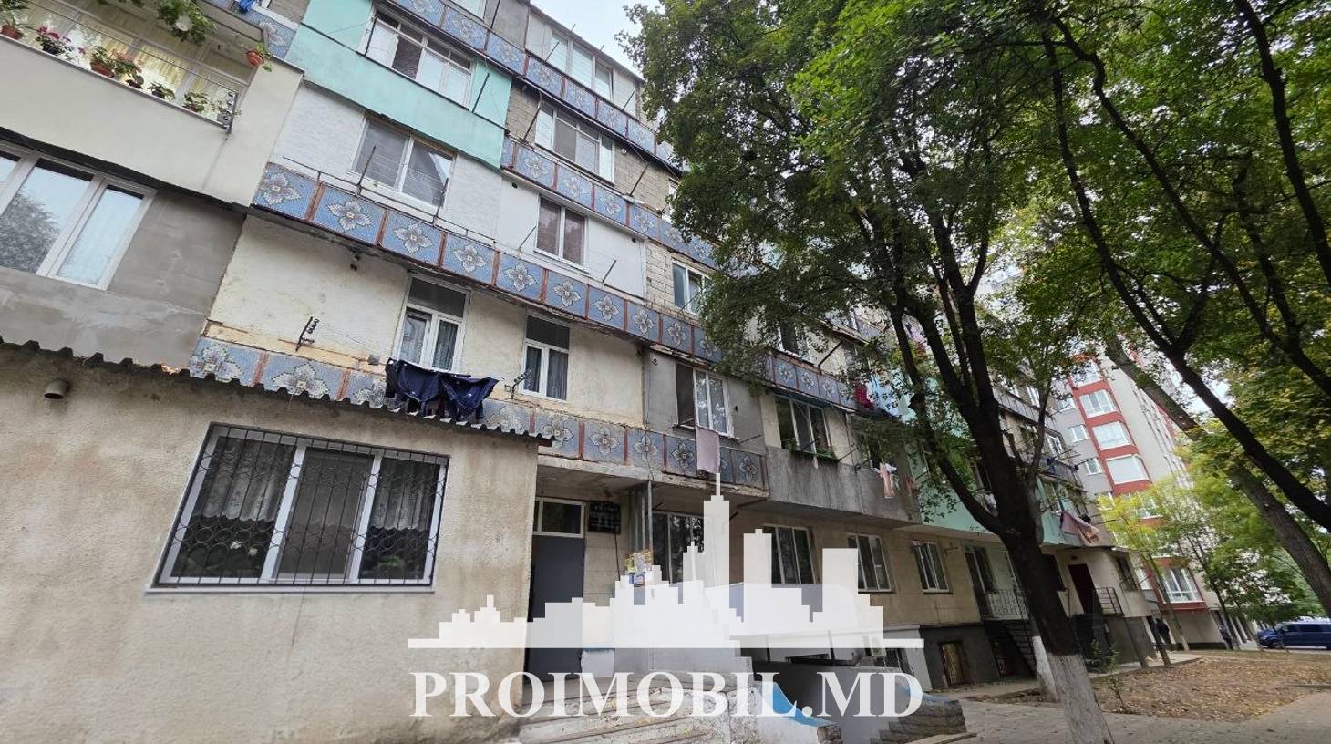 https://images.proimobil.md/gMZKhfhGS_CaLpIsu2SU0v_lOBMq_s_uZYZnaIRf7wY/watermark:0.75:so:0:30:0.39/resize:fill:1460:816:1/gravity:ce/bG9jYWw6Ly8vZXN0YXRlL2xyLzBhNzI5MmFkLTBhMjUtNDE4Ni05ZTgwLTg1NTBjMTIwZjhmNy5qcGVn