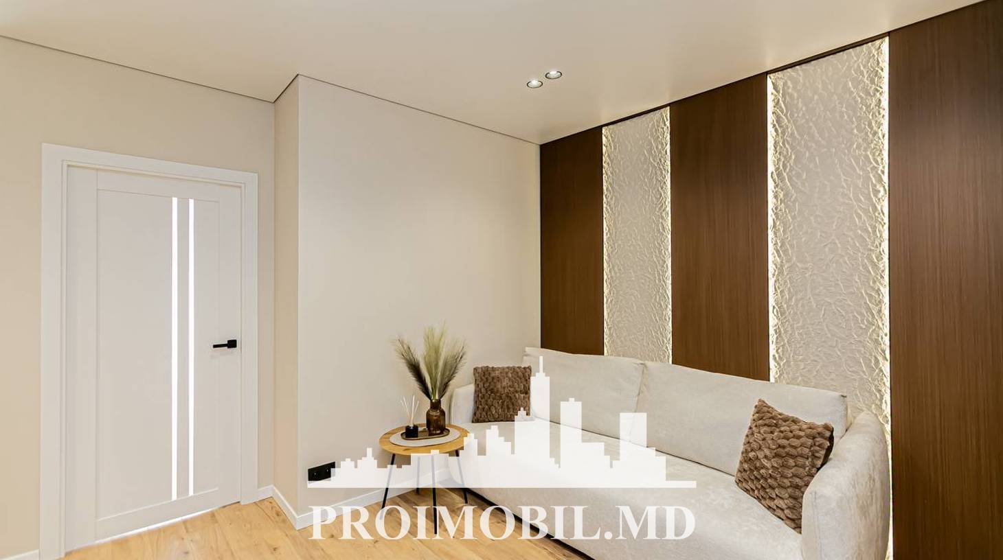 https://images.proimobil.md/gQ5ijSWNMRw32vulNaLn8ldPuf1zw7TdTsZejqlDxs0/watermark:0.75:so:0:30:0.39/resize:fill:1460:816:1/gravity:ce/bG9jYWw6Ly8vZXN0YXRlL2xyL2QzZjQ4MTBiLThjMzItNDU4Yi04MTcxLTU2MzhlYWJiYzMxYS5qcGVn