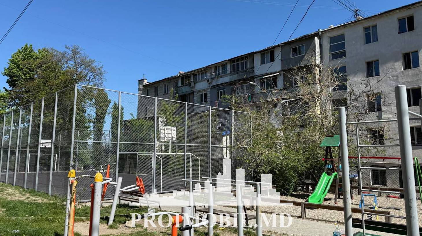 https://images.proimobil.md/gU3PWwHWWeYmraqjAFPAK3Ww8t7AnJ48hoXPR9mw7Ms/watermark:0.75:so:0:30:0.39/resize:fill:1460:816:1/gravity:ce/bG9jYWw6Ly8vZXN0YXRlL2xyLzk4MjljZWZjLWU5YmItNGYwNC1hYzE4LWU0NjcxNGM5MmY2Zi5qcGVn