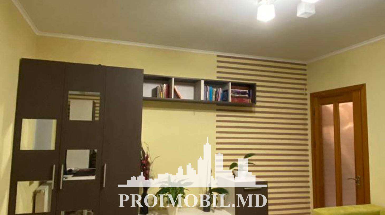 https://images.proimobil.md/gWD02IJAz3EOC1AATkexxdKXSIx_J-71rmOIc1VxVRA/watermark:0.75:so:0:30:0.39/resize:fill:1460:816:1/gravity:ce/bG9jYWw6Ly8vZXN0YXRlL2xyLzQzYTQ1NGQ3LWEyNTgtNDkyYS04MGU1LTI4Zjk4NDliZGMxYi5qcGVn