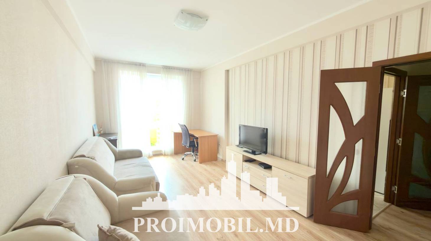 https://images.proimobil.md/gbomyJec334elFZJSvTfRWlf0nLDvZuXfbpJINIM3hg/watermark:0.75:so:0:30:0.39/resize:fill:1460:816:1/gravity:ce/bG9jYWw6Ly8vZXN0YXRlL2xyLzEzZWYxOTJhLWVhNjItNDkyMC1hNTk0LTk1Yzk4MmNmNTFiYS5qcGVn