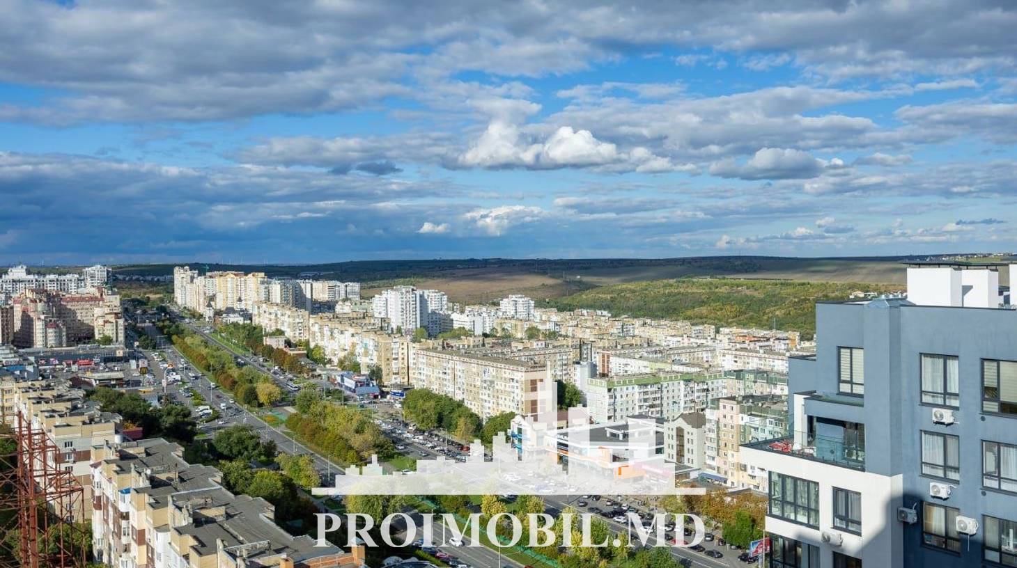 https://images.proimobil.md/gdXTX9qk6vqYVpVZY4ZagBGuYuV--TWjnZ-ADPqFhhw/watermark:0.75:so:0:30:0.39/resize:fill:1460:816:1/gravity:ce/bG9jYWw6Ly8vZXN0YXRlL2xyLzRiOGZlN2U4LWE2N2MtNGJlMC05Mjc3LTZlN2JkYzlhMjYwMy5qcGVn
