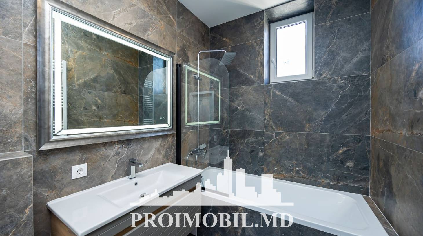 https://images.proimobil.md/geEJ1qya4_e8FY817BwHlNjde3J4w2JJeYWHv8P1xD4/watermark:0.75:so:0:30:0.39/resize:fill:1460:816:1/gravity:ce/bG9jYWw6Ly8vZXN0YXRlL2xyLzRiZmEzYmUwLTkzNmMtNDk3YS1hYmZiLWEzMzgxNWZlYWQ5OC5qcGVn