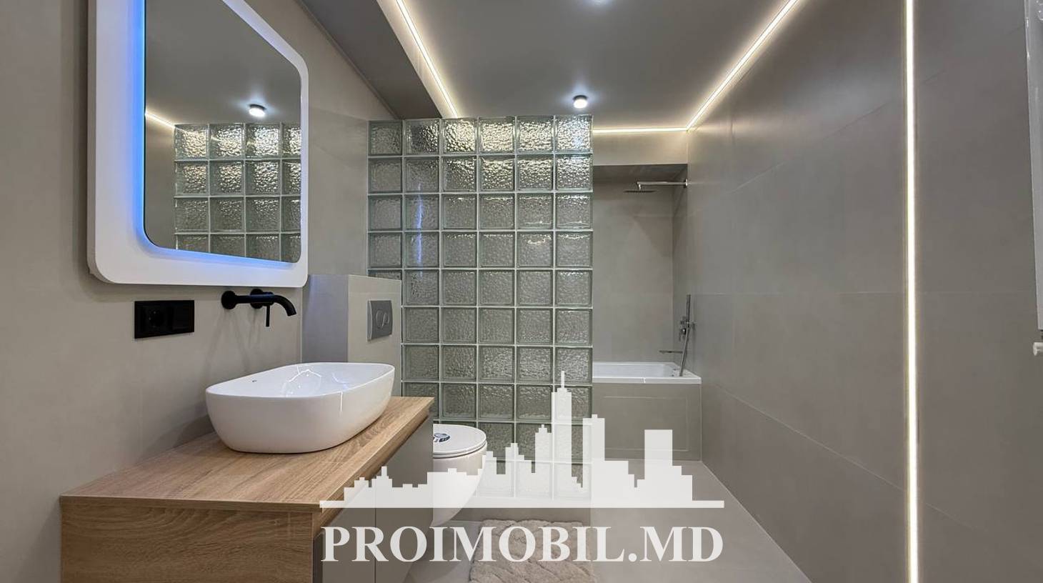 https://images.proimobil.md/ggPGgMQjsQCwzy8mPhPqmpb7o7Prvr6b_99RM21uYO4/watermark:0.75:so:0:30:0.39/resize:fill:1460:816:1/gravity:ce/bG9jYWw6Ly8vZXN0YXRlL2xyLzE4YmFjZGI5LWQ4Y2MtNGUwYy1iZThmLWQzYTYzMzhlMzVmMS5qcGVn