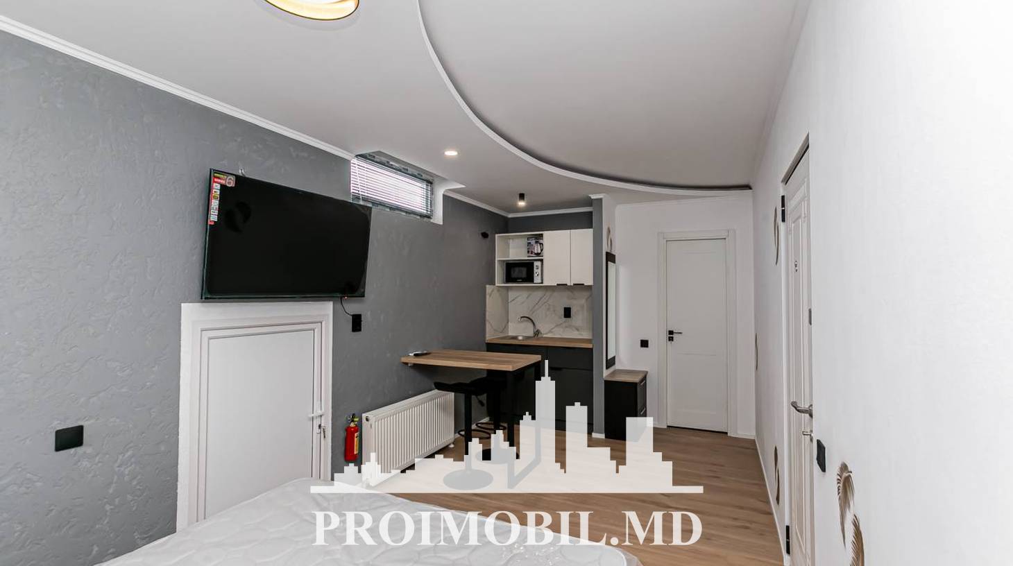 https://images.proimobil.md/gi6sHRwoVsfkN27UjQwnf5iX9-cjzPn1JPvBDRhT6Jg/watermark:0.75:so:0:30:0.39/resize:fill:1460:816:1/gravity:ce/bG9jYWw6Ly8vZXN0YXRlL2xyLzcyMzI1YTZjLTdkZmQtNDcxZS05ZWU0LWM2NTUzZjU1MDk0MS5qcGVn
