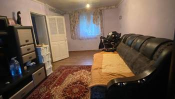 https://images.proimobil.md/gia_TxT7bOocT7aX9QroehG9vogLtfhD5XMOmAxKTW8/resize:fill:350:198:1/gravity:ce/bG9jYWw6Ly8vZXN0YXRlL2xyLzUyZjA5Y2JmLWQ0NjgtNGQ2MC1iODk2LTAyNDkxZDZlODg5YS5qcGVn
