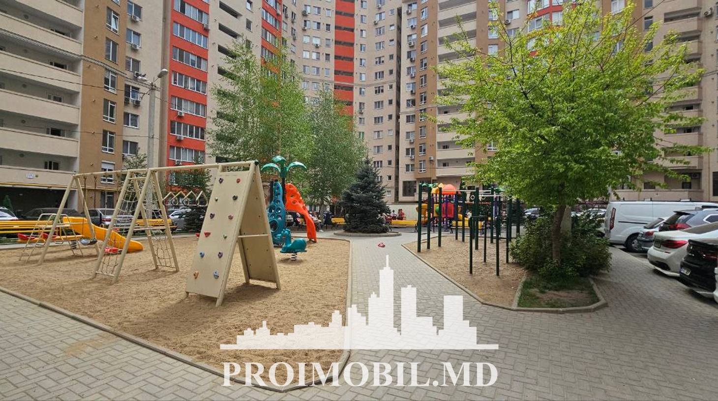 https://images.proimobil.md/gqfYb64cplZGTGujkPCgAHX47L2MMlnxqf_gDggIfkA/watermark:0.75:so:0:30:0.39/resize:fill:1460:816:1/gravity:ce/bG9jYWw6Ly8vZXN0YXRlL2xyL2NkMjBjMWY4LTZhNWEtNDU3ZC1hN2QyLTYxZWY0YTliNjI2MC5qcGVn