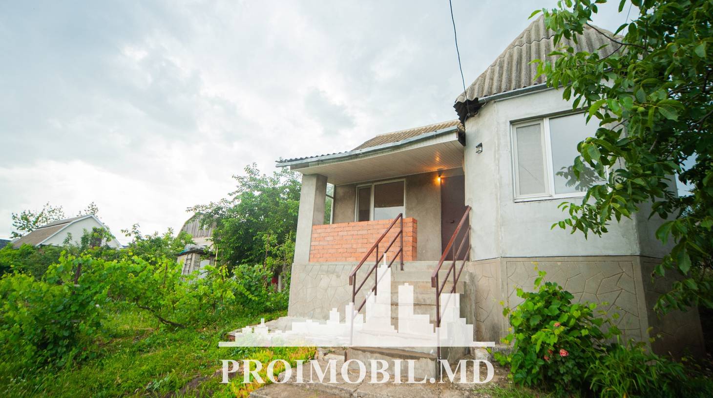 https://images.proimobil.md/gqgIW-ySYU8eFzBh6a475k-aS0ayE2Cji6K1WniGTI4/watermark:0.75:so:0:30:0.39/resize:fill:1460:816:1/gravity:ce/bG9jYWw6Ly8vZXN0YXRlL2xyLzQxOGUyNDg2LTZhYjktNDkxYy1hZTk5LWUwZDhhOWRhNDRiNi5qcGVn