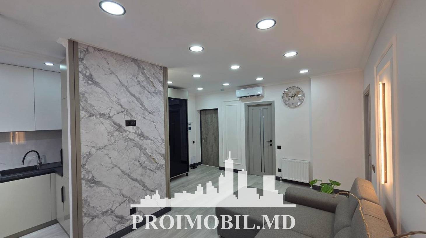 https://images.proimobil.md/gsDk_AUleVS4k1IEuTQtCrtMvTKRkWaq1kD_aRGODOU/watermark:0.75:so:0:30:0.39/resize:fill:1460:816:1/gravity:ce/bG9jYWw6Ly8vZXN0YXRlL2xyLzkyNDc0MzMwLTM0N2EtNDIwMC1iMWRlLTNiZTM2YzE1ODZiOC5qcGVn