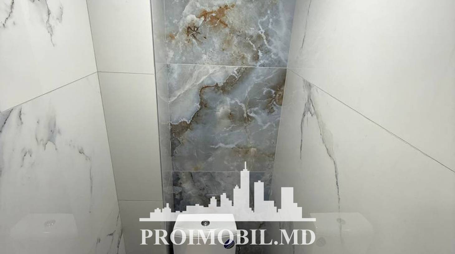 https://images.proimobil.md/gulFSen8ugEWeqk73XHwGGuXDPq0Erbny3ntx2_g1fk/watermark:0.75:so:0:30:0.39/resize:fill:1460:816:1/gravity:ce/bG9jYWw6Ly8vZXN0YXRlL2xyL2ZiYzY3YTc3LTUzOWEtNGU4Yy1hMDI5LWQ2N2MwZTU3ZGQ3Ny5qcGVn