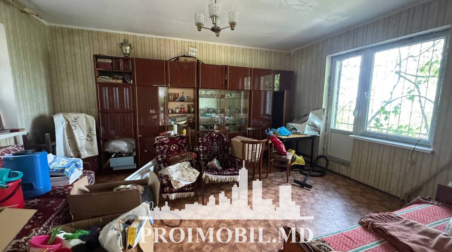 https://images.proimobil.md/gx3E5QkgdJoE0ILYPoFPKFtwecvP-a_hJrLZ8Fi66s4/watermark:0.75:so:0:30:0.39/resize:fill:1460:816:1/gravity:ce/bG9jYWw6Ly8vZXN0YXRlL2xyL2E4M2ExZTAzLWRhYjYtNDhkZS04MGMxLWNiOGYyOGE1ZGUzNy5qcGVn