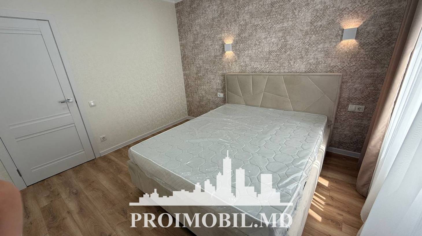 https://images.proimobil.md/gxwIF7XlvQMJJa_aZqzRLzJ-bq9KSeKcgIaHoibv-_Q/watermark:0.75:so:0:30:0.39/resize:fill:1460:816:1/gravity:ce/bG9jYWw6Ly8vZXN0YXRlL2xyLzJiYWZjNmE2LTM0ZWUtNDk2Ny1iNDQyLWEzNmQ3NjI5YTBmZC5qcGVn