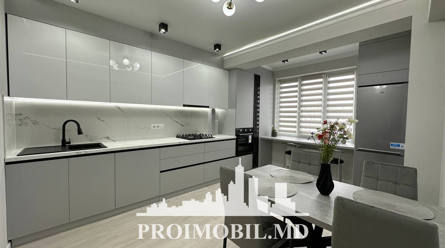 https://images.proimobil.md/gytFJPIDCe97OGXqBmR9ikGrAey6DxFLPGgMkGc7f4w/watermark:0.75:so:0:30:0.39/resize:fill:1460:816:1/gravity:ce/bG9jYWw6Ly8vZXN0YXRlL2xyL2MwMGVjM2QzLTg3YzktNDM4Mi1hM2MzLThhYjgzMjc2MjhlMy5qcGVn