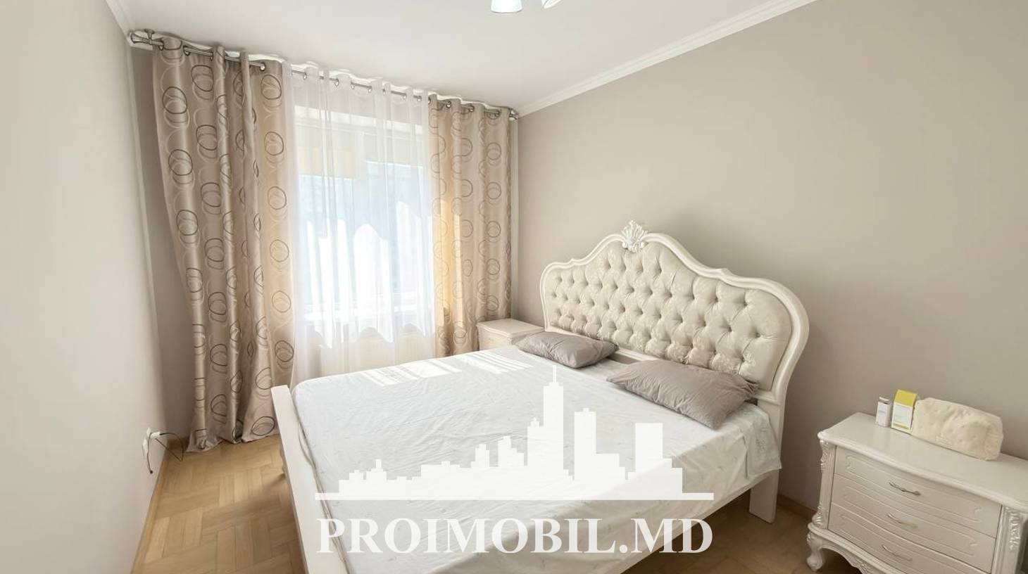 https://images.proimobil.md/h-mbScMV_DRB15wgKJ9KJuyAchbPZhicWeUuzWZcoZs/watermark:0.75:so:0:30:0.39/resize:fill:1460:816:1/gravity:ce/bG9jYWw6Ly8vZXN0YXRlL2xyLzRhOTJhNjJhLWUyZmEtNDgwYi1hZTBjLWZlNmIwNDU5NmQ4Ni5qcGVn