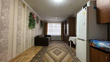 https://images.proimobil.md/h4IN4NF3iubAvaEbiambi3sk-Nx1rLwvy3hO4SzhZJs/resize:fill:350:198:1/gravity:ce/bG9jYWw6Ly8vZXN0YXRlL2xyLzE5YmQ5YTIwLWVkNzgtNDM3Zi05OTk4LTczYmI1N2UxZWFmZC5qcGVn
