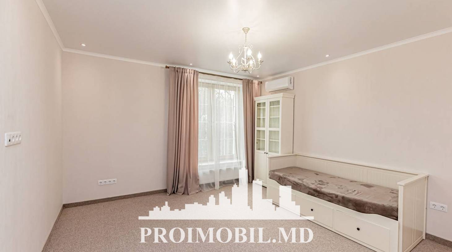 https://images.proimobil.md/h6qgcbv25jz1GMtw3qrvoGF0NxvCTtVSH7JBAdqR8EM/watermark:0.75:so:0:30:0.39/resize:fill:1460:816:1/gravity:ce/bG9jYWw6Ly8vZXN0YXRlL2xyLzhhOWI3NWM0LWJmOWMtNDJlYi1hODk4LTJhN2JiYmE1MjkwNy5qcGVn