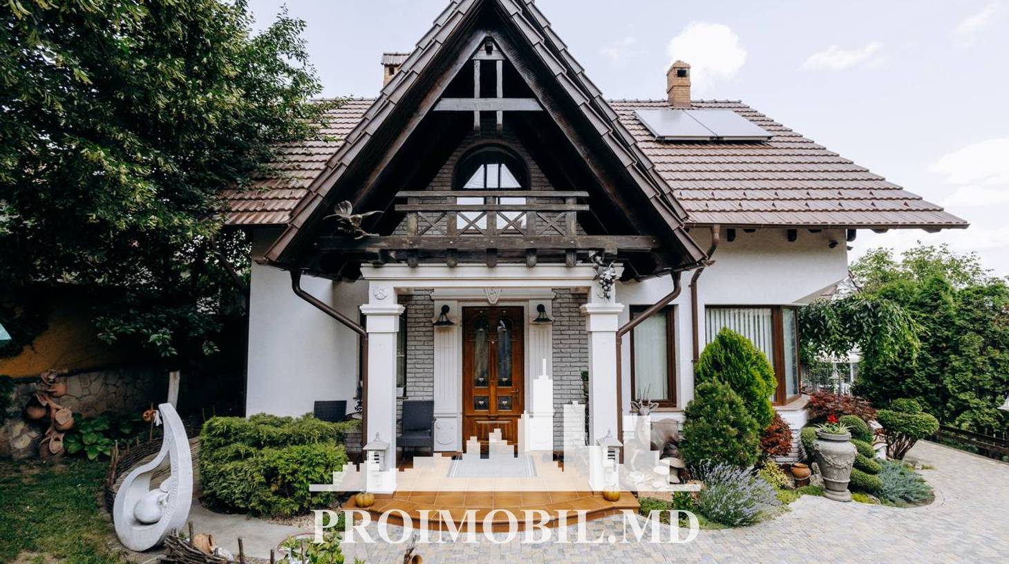 https://images.proimobil.md/hAsRT5l75mbFeq0ZC3r2czDSe2tF9u1Jz7M1NtnN2UE/watermark:0.75:so:0:30:0.39/resize:fill:1460:816:1/gravity:ce/bG9jYWw6Ly8vZXN0YXRlL2xyLzUyZjdiNWQ1LWIxZDEtNGYyOC04ZWZlLTU5MjVlZTJhNTRiNS5qcGVn