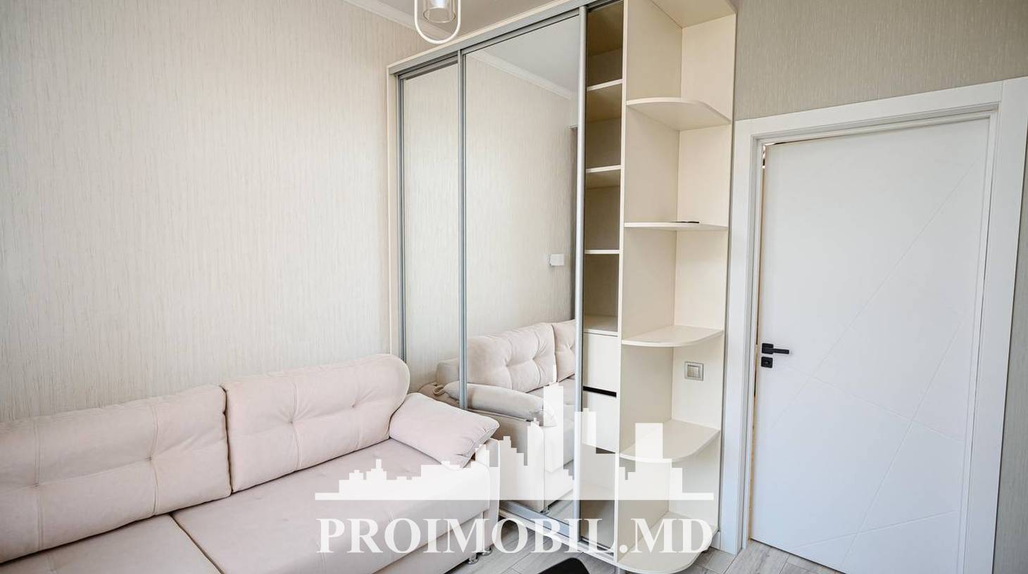 https://images.proimobil.md/hMTFPWVCUnCbhjzYdqjX8y63y9GlD5x8wNBsTbFFNhE/watermark:0.75:so:0:30:0.39/resize:fill:1460:816:1/gravity:ce/bG9jYWw6Ly8vZXN0YXRlL2xyL2JhMGE3MzY4LTQ2YjUtNGM1Mi04NTk4LWVlZjUwODk2NWY4ZC5qcGVn