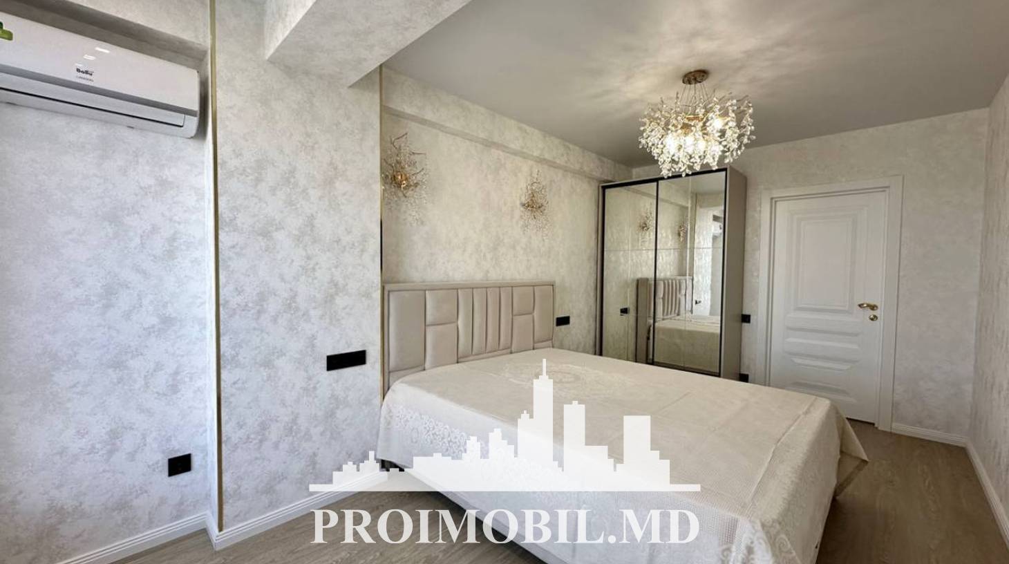 https://images.proimobil.md/hOHz5tZTKCVS25K_59_A_ilnu9x9VL829eHRZZVIfiI/watermark:0.75:so:0:30:0.39/resize:fill:1460:816:1/gravity:ce/bG9jYWw6Ly8vZXN0YXRlL2xyLzIwNzcxYTlmLWRiZGMtNGJmNC05NTRjLTNhZTRlZTBiYTVhYS5qcGVn