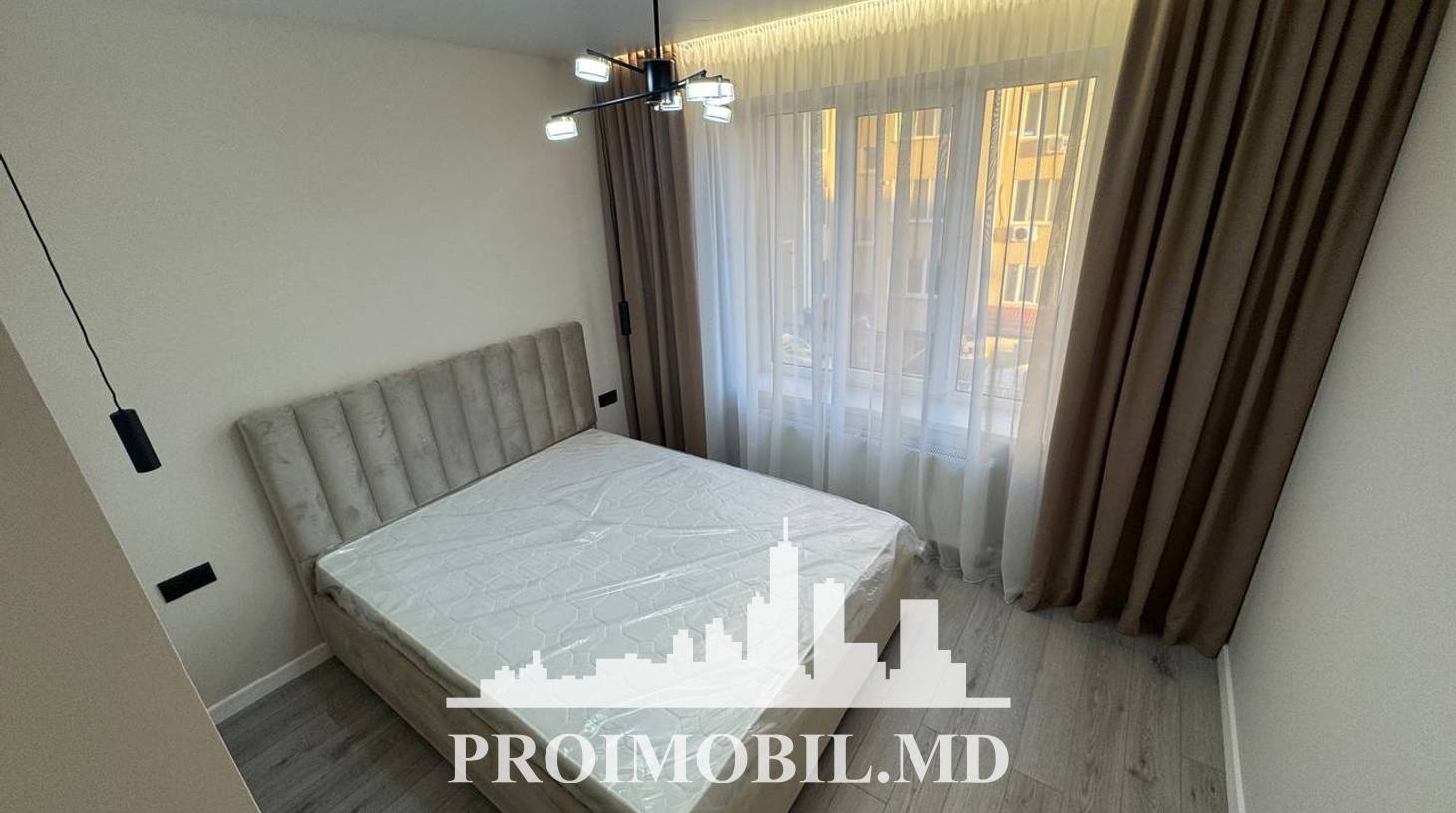 https://images.proimobil.md/hOmJvOz7vXtPIMeho7ml52LAXqoc64o84ND7TnADhGo/watermark:0.75:so:0:30:0.39/resize:fill:1460:816:1/gravity:ce/bG9jYWw6Ly8vZXN0YXRlL2xyLzI4Mzk3NDkwLWY2ODgtNGM5MS05YjJiLTc4OTNmMDY0MDVjMS5qcGVn