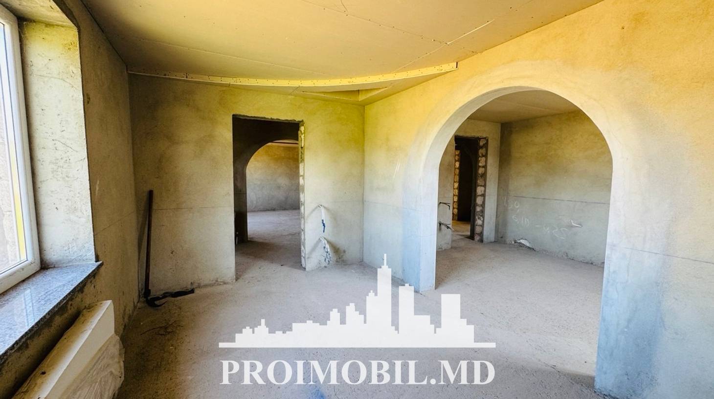 https://images.proimobil.md/hR-NXWpKMiK3K03MKTwc30OBfAaQUMy2cjqZo1gJ4Q4/watermark:0.75:so:0:30:0.39/resize:fill:1460:816:1/gravity:ce/bG9jYWw6Ly8vZXN0YXRlL2xyLzMxNDEyMGRjLWY2MGEtNDU3Yy1iZjQ0LTUwYjY4ZDk1NWMwZi5qcGVn