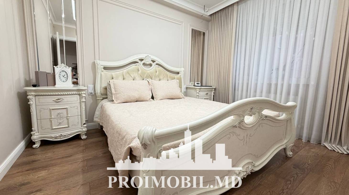 https://images.proimobil.md/hRyNlX9fKY_IaHG0vHTNW7bkLSehZsdrigtPu3lGfjw/watermark:0.75:so:0:30:0.39/resize:fill:1460:816:1/gravity:ce/bG9jYWw6Ly8vZXN0YXRlL2xyL2ZjMTI1MTU0LWQyZjMtNDg4OC05ZjA0LTVhOTIwZWI1MGM1ZS5qcGVn