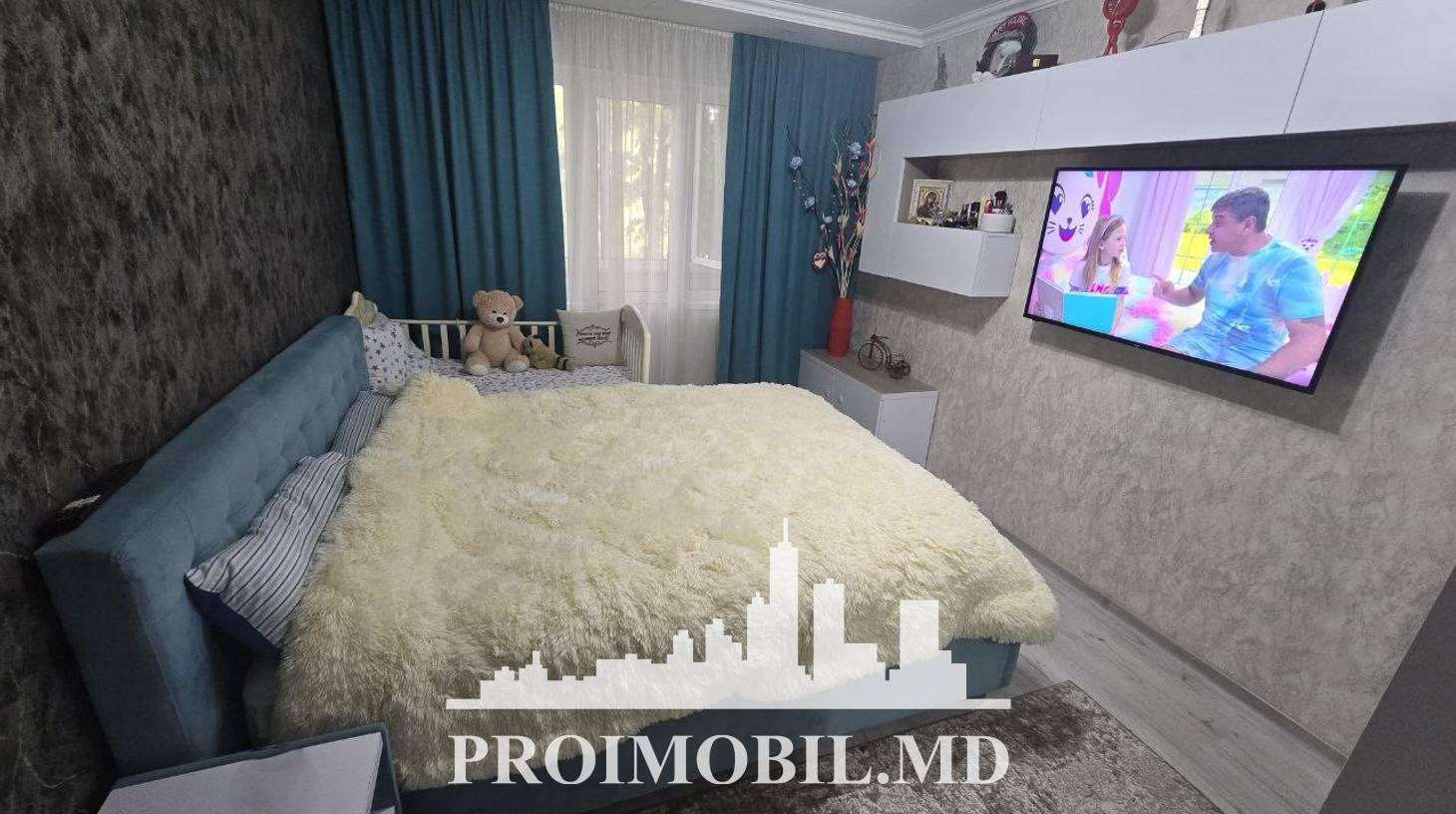https://images.proimobil.md/hTj25GtyS1rH_Urb0wXSdkhz7zf3jp-v5UMsSVFQ0tM/watermark:0.75:so:0:30:0.39/resize:fill:1460:816:1/gravity:ce/bG9jYWw6Ly8vZXN0YXRlL2xyLzhmOTQyYzZkLTMyYzEtNDYyYy05YjJhLTAxYTYyZGRkMzZkYy5qcGVn
