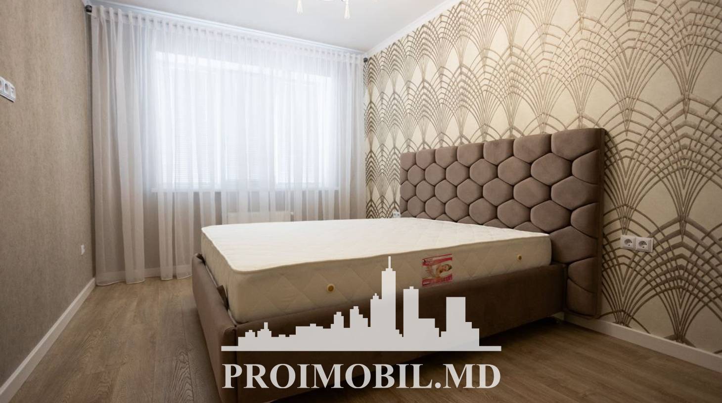 https://images.proimobil.md/hUMqKlJ1f6ulHtiDeI4Xy7BALM7KwuIw5tvymHB5LM0/watermark:0.75:so:0:30:0.39/resize:fill:1460:816:1/gravity:ce/bG9jYWw6Ly8vZXN0YXRlL2xyL2M4ZDhjNjAzLTgxZTUtNGM0My1iMzY1LTQ4NzdjZWQ4YjY1Yy5qcGVn