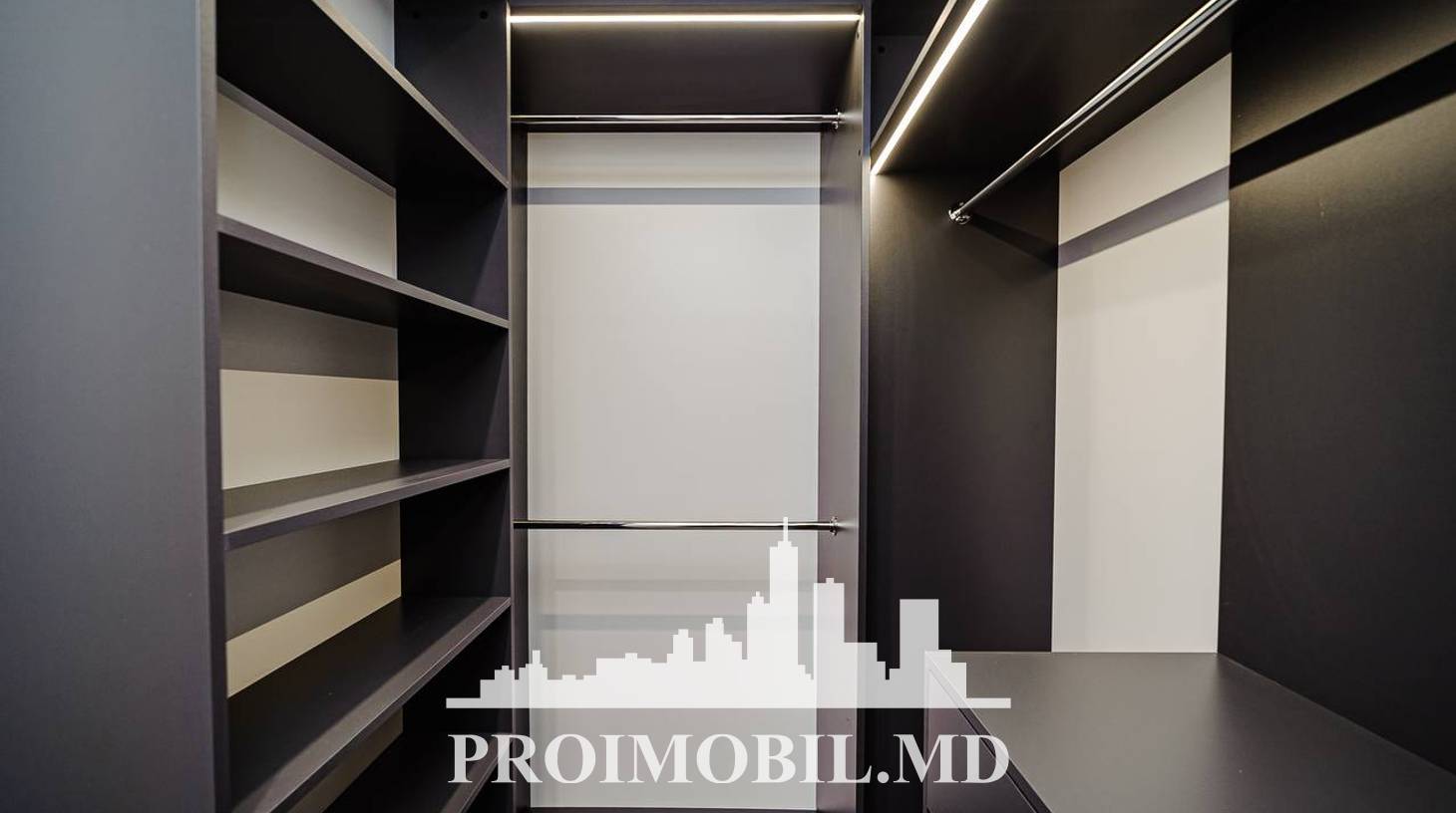 https://images.proimobil.md/hVSNR92PCoZnxmcLEXHb6b-Q1L5QDZuttW349Onkywc/watermark:0.75:so:0:30:0.39/resize:fill:1460:816:1/gravity:ce/bG9jYWw6Ly8vZXN0YXRlL2xyL2VkM2I3YWNlLWRiNmMtNGFhYy04NTNjLTJjZTc3YTdjNmNmMC5qcGVn