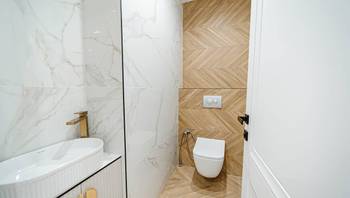 https://images.proimobil.md/hYiQHwei_hjLAmbkzVAEso6MUdtLaF1-qRyNHqtuoYo/resize:fill:350:198:1/gravity:ce/bG9jYWw6Ly8vZXN0YXRlL2xyLzQ3NGRmOTU3LTk2ZWEtNGZhOC05YWM0LTI4MDU3NjYyNzEwZi5qcGVn