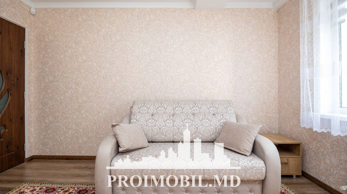 https://images.proimobil.md/hc7FkLT-xfwfDo3zn76LiTlQxA6cqk6lvWypBC3VZjQ/watermark:0.75:so:0:30:0.39/resize:fill:1460:816:1/gravity:ce/bG9jYWw6Ly8vZXN0YXRlL2xyLzY4MTgwZTJjLTJjMzMtNDNlMS1hNzhhLTFjZDQxZThkYTFhNS5qcGVn