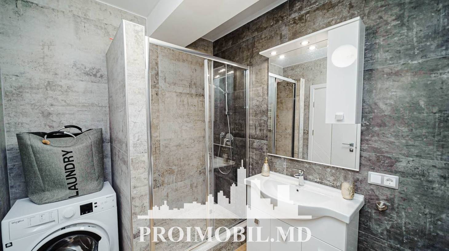 https://images.proimobil.md/hcKD8RIM7A91j9mlJ9MmonTAmfn23Hfxq0KdW4xu2ew/watermark:0.75:so:0:30:0.39/resize:fill:1460:816:1/gravity:ce/bG9jYWw6Ly8vZXN0YXRlL2xyL2RjNmQ1OTY4LTc5ZTItNDExMC1hZmU2LWFlYTU4NmFhYTBjZS5qcGVn