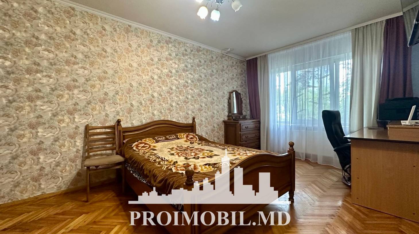https://images.proimobil.md/hg-a38ajPzAqj6xWZYJ1BYsaQ_BIoY3alU2tuNhBmDA/watermark:0.75:so:0:30:0.39/resize:fill:1460:816:1/gravity:ce/bG9jYWw6Ly8vZXN0YXRlL2xyL2ZhNmI4NjFmLTk4ZDQtNGVlOS1iODc2LWNmNzE4YzNlNjBkYy5qcGVn