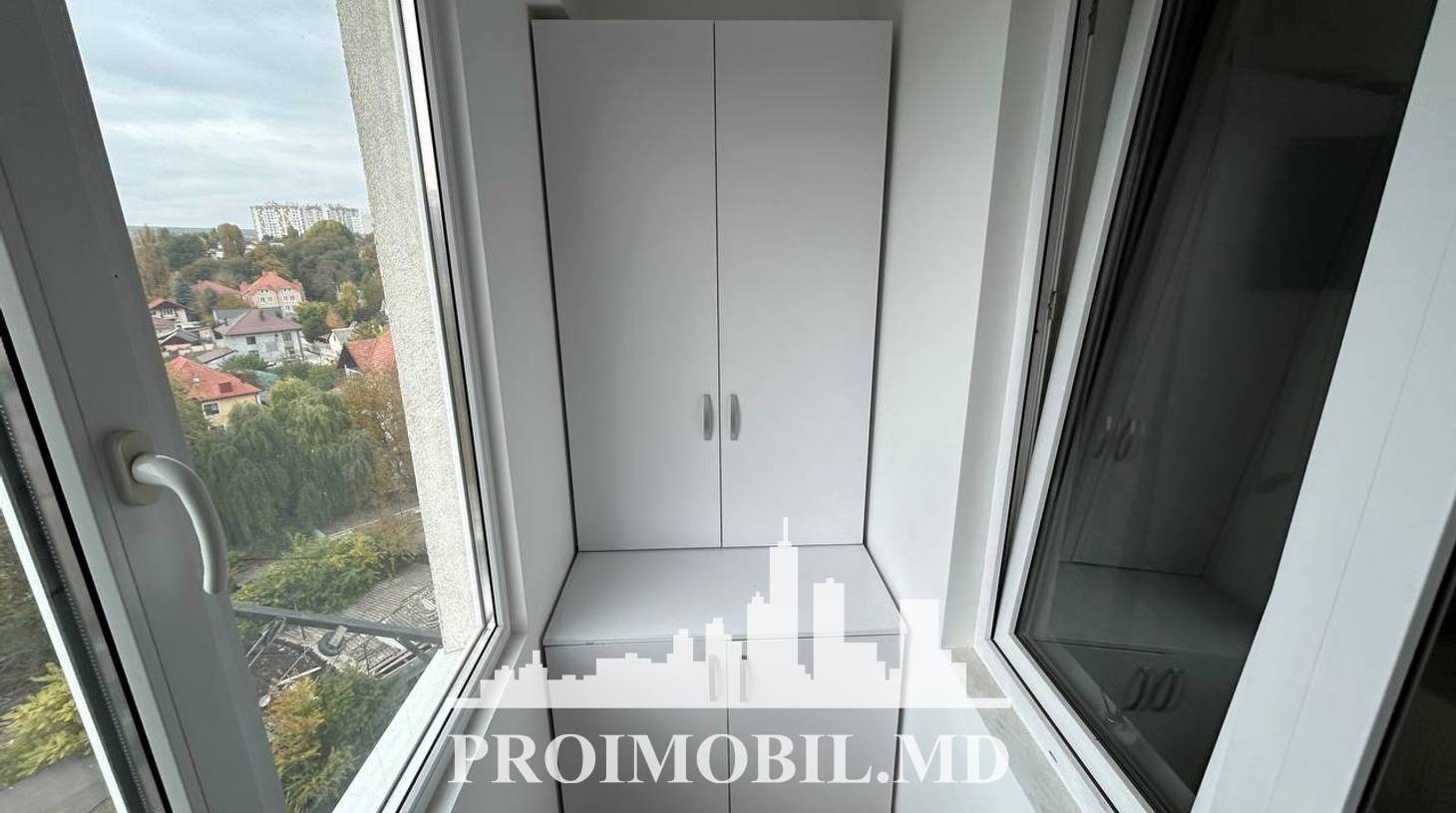 https://images.proimobil.md/hgVfK32Fj-TKebmBBvLkkWGFBSZyNb8yHxH2QP6rQEY/watermark:0.75:so:0:30:0.39/resize:fill:1460:816:1/gravity:ce/bG9jYWw6Ly8vZXN0YXRlL2xyLzNiY2QxM2MxLTM3ZWMtNGNiMC1iMzZiLTlhZjczNThlMzA0YS5qcGVn