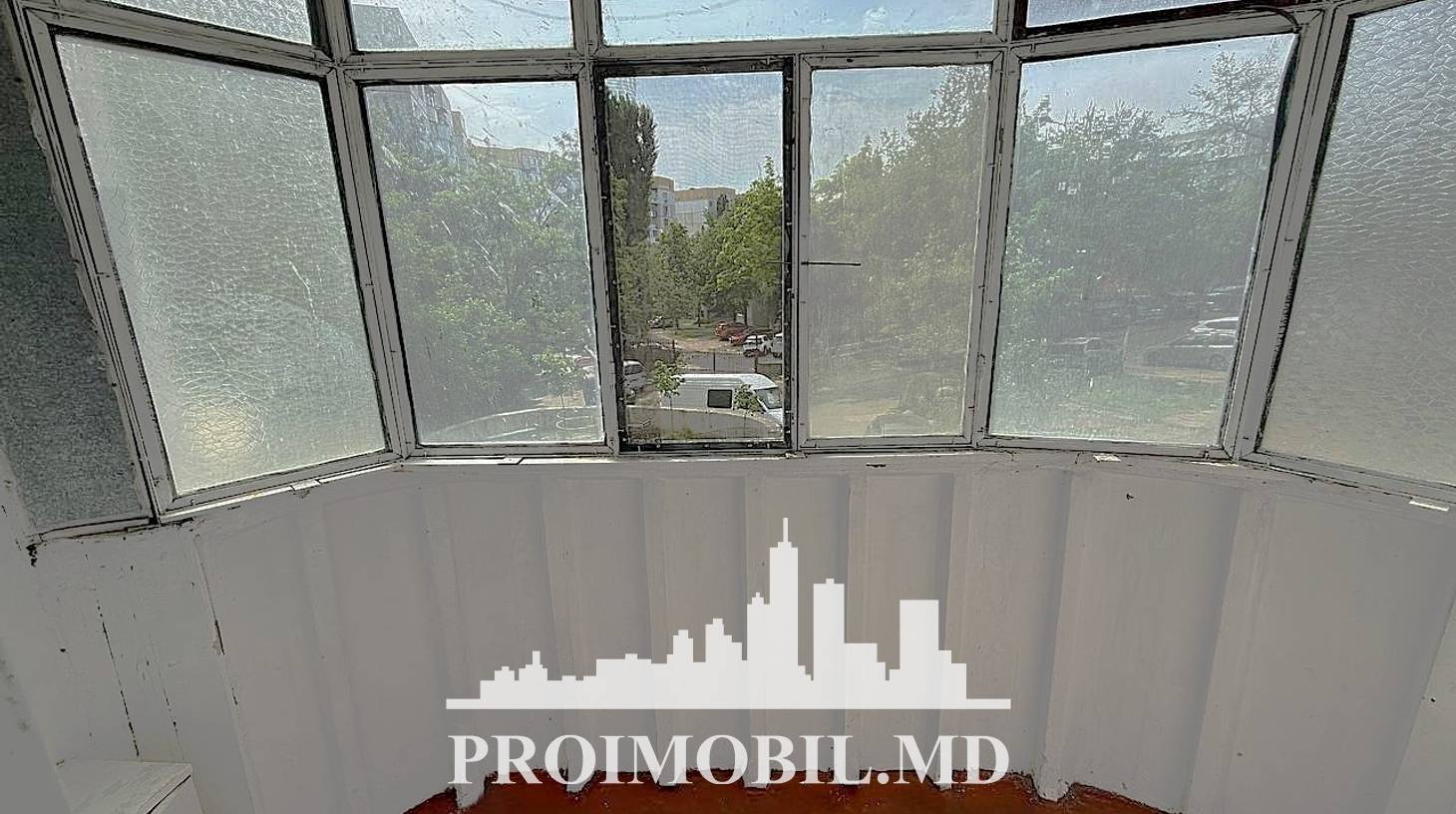 https://images.proimobil.md/hjRiP6cBLXXfDCgV6Ba3MD4t3Bp3TlpIwSEQEcs4iu4/watermark:0.75:so:0:30:0.39/resize:fill:1460:816:1/gravity:ce/bG9jYWw6Ly8vZXN0YXRlL2xyL2FhYzc5ODhhLWY3YTItNGU1ZS05MmE0LTNmMjg0NTc0MDE2Ny5qcGVn