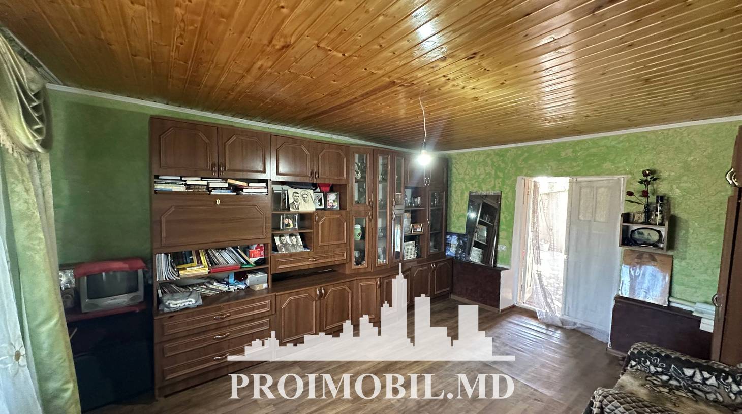 https://images.proimobil.md/hoJRi9XIZwNi4xoRMTnG3wYvvhX5uPnBpU84REynLi4/watermark:0.75:so:0:30:0.39/resize:fill:1460:816:1/gravity:ce/bG9jYWw6Ly8vZXN0YXRlL2xyLzg5NDQ2NjUwLWEzOGQtNGIzOS1iZmU3LWM2ZDU3M2VmNDVhYy5qcGVn