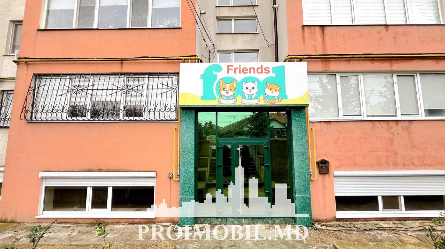 https://images.proimobil.md/hsNSBN_LHI6WzRKlyVe8j4dHjXgvxwOrZpxzLWj5svs/watermark:0.75:so:0:30:0.39/resize:fill:1460:816:1/gravity:ce/bG9jYWw6Ly8vZXN0YXRlL2xyL2Q0NDI4MzczLTIyNTAtNDI1Ni1iMmQyLWM3OWUxYTM5MzQ0Yy5qcGVn