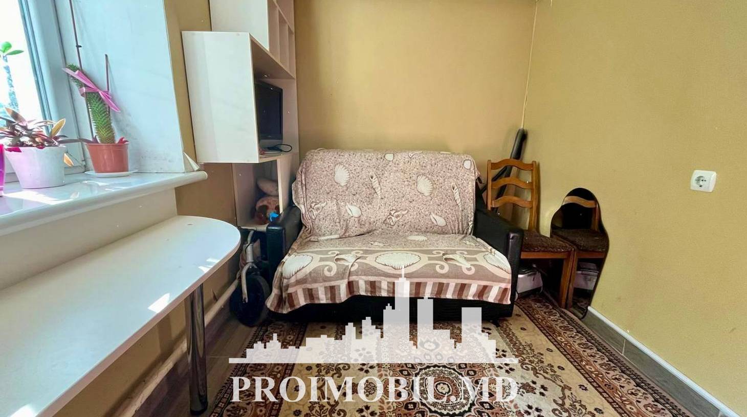 https://images.proimobil.md/i0az8aHldm2LfGQ2JPuNhWNl7tpM5XKHwfgZzg-S0vU/watermark:0.75:so:0:30:0.39/resize:fill:1460:816:1/gravity:ce/bG9jYWw6Ly8vZXN0YXRlL2xyL2FlMDgxZDdhLWMzNmItNDM0YS05YmRlLTcwNmEyMjM2ZjlhMi5qcGVn