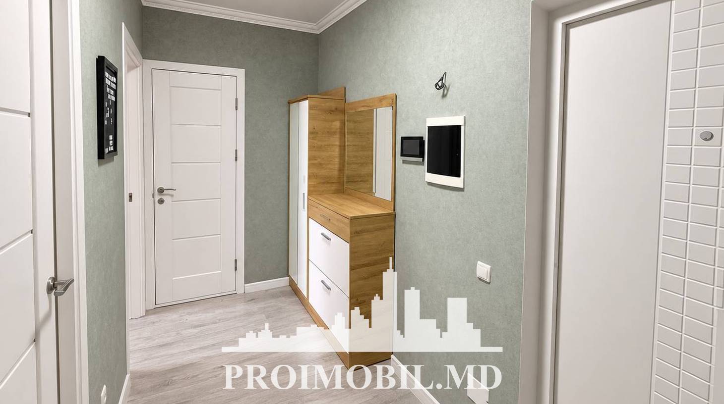 https://images.proimobil.md/i4ggOkeqOA9s_XrvGbKIhyOjBbtX4NyPg9f27SAsgJM/watermark:0.75:so:0:30:0.39/resize:fill:1460:816:1/gravity:ce/bG9jYWw6Ly8vZXN0YXRlL2xyLzQzMWU4OWQ2LTAzMWYtNDVlNS1iZDdkLTMzNzNkODUxOGQ5My5qcGVn
