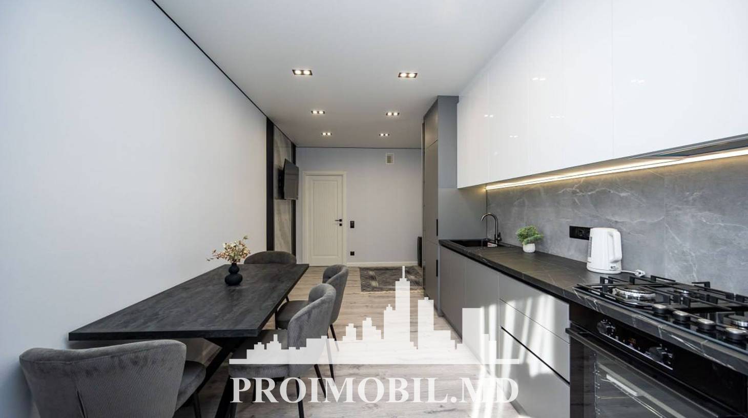 https://images.proimobil.md/i4svjD3cP1RTyV9uVryXPndLZHnBdM2unOQV702khq0/watermark:0.75:so:0:30:0.39/resize:fill:1460:816:1/gravity:ce/bG9jYWw6Ly8vZXN0YXRlL2xyLzAzMjEzMGZhLTNhNDgtNGM0ZC1hNTJhLTM1NzE2ZWNmMjBjNy5qcGVn