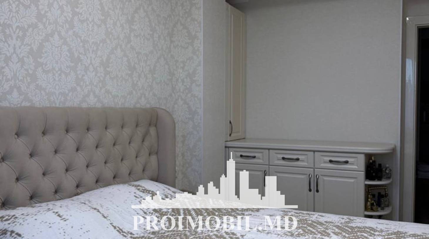 https://images.proimobil.md/i7tfILTDCxZmpYCIU701FrWPOVUVOkqg9VMRQCTRWbk/watermark:0.75:so:0:30:0.39/resize:fill:1460:816:1/gravity:ce/bG9jYWw6Ly8vZXN0YXRlL2xyL2E2ZjI1OGExLTJhMTgtNGYyYy05ZmNiLTM2NGYwZDUwYjE5Ny5qcGVn